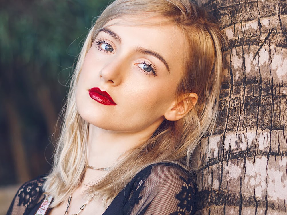 俺じゃダメかも 男性目線で 近寄りがたい女性 とは Trill トリル