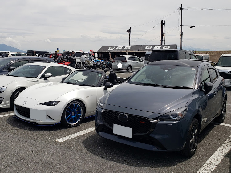 MAZDA2のおしゃれDJクラブ・ビーナスライン・霧ヶ峰・悲しき村社会・梅雨入り間近？に関するカスタム事例の投稿画像4枚目