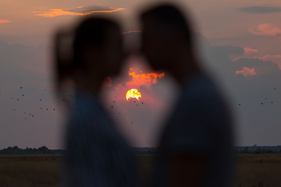 Fotografo di matrimoni Lóránt Kiss (lorantkiss). Foto del 27 gennaio 2020