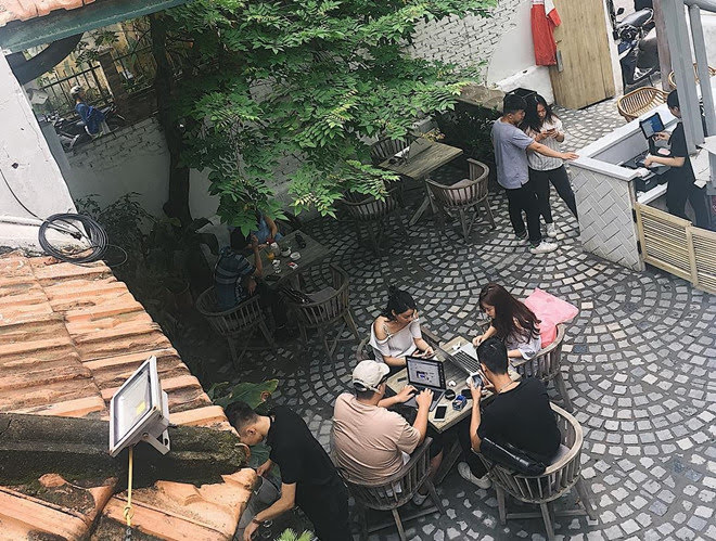  THIẾT KẾ CAFE TẠI HÀ NỘI 