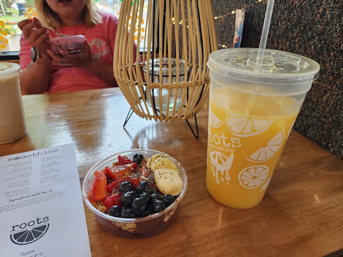 Gluten-Free at Roots Kitchen + Juicery