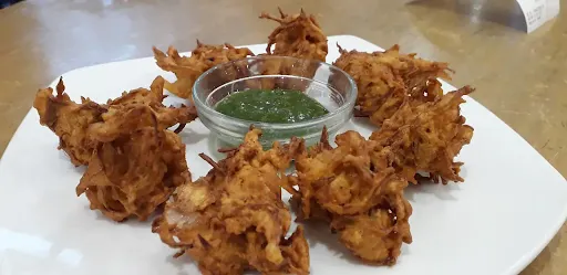 Kanda Bhajiya