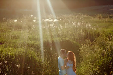 Fotografo di matrimoni Viktoriya Salikova (victoria001). Foto del 12 dicembre 2015