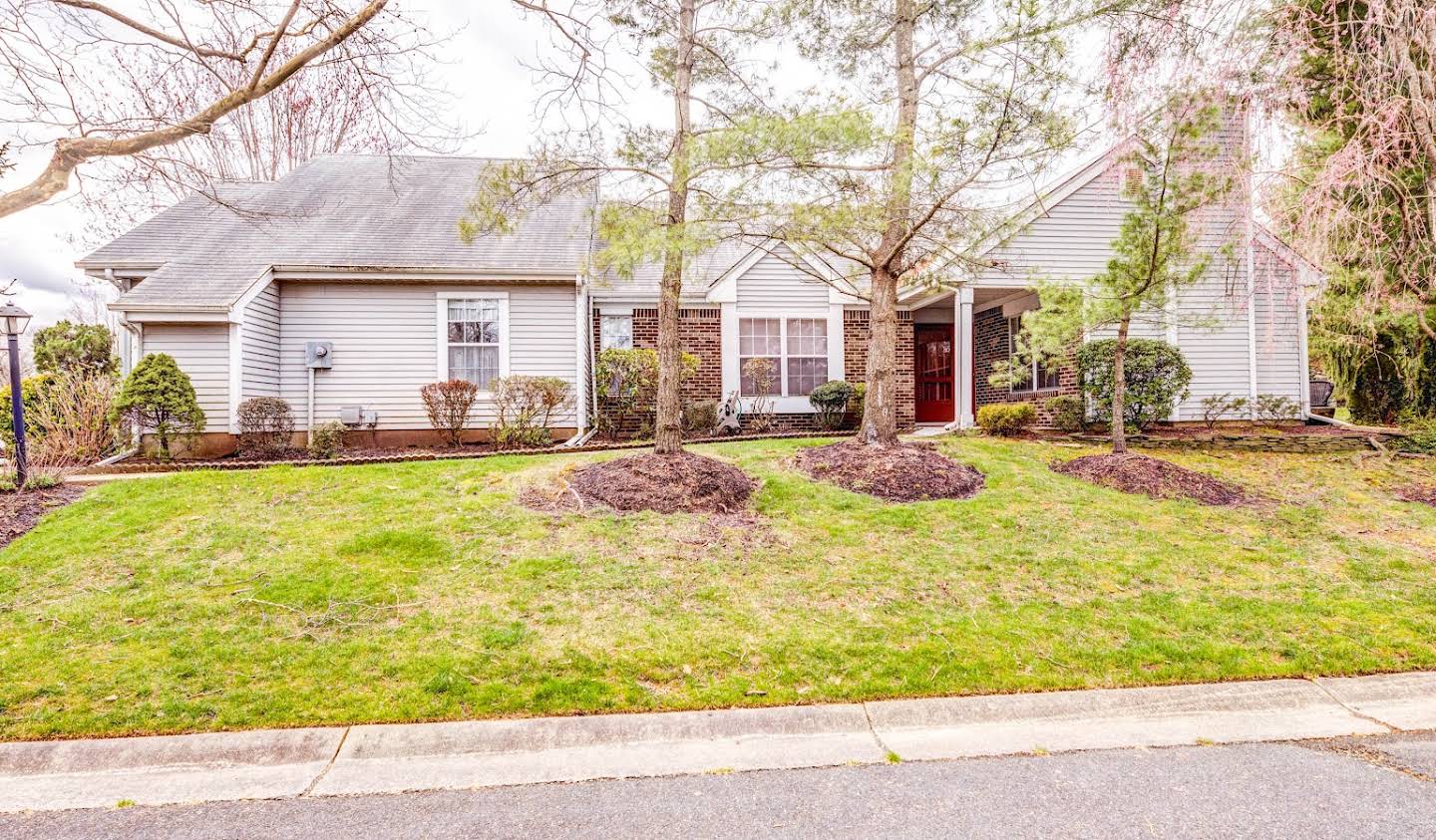 Farm house Monroe Township