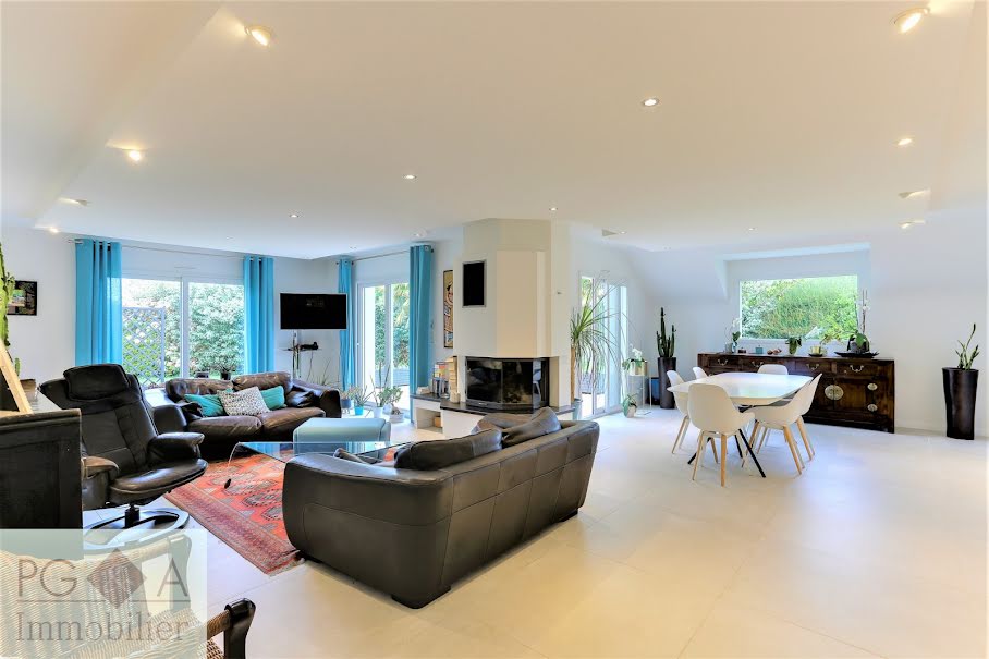 Vente maison 7 pièces 219 m² à Vezin-le-Coquet (35132), 749 000 €