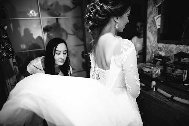 Fotografo di matrimoni Ekaterina Shilova (ekaterinashilova). Foto del 4 luglio 2017