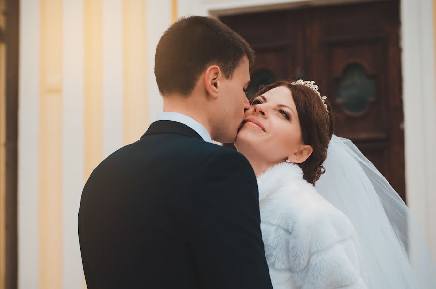 Fotógrafo de casamento Alena Karbolsunova (allyblane). Foto de 11 de janeiro 2016