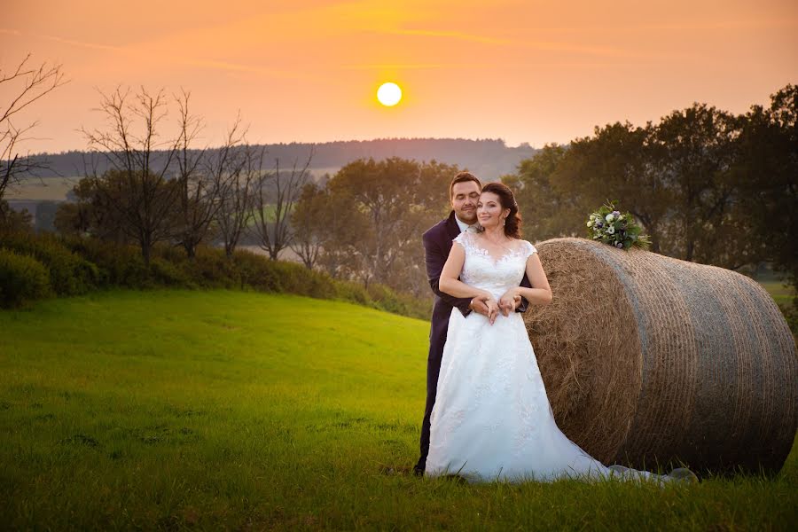 Fotógrafo de bodas Michal Zapletal (michal). Foto del 30 de septiembre 2020