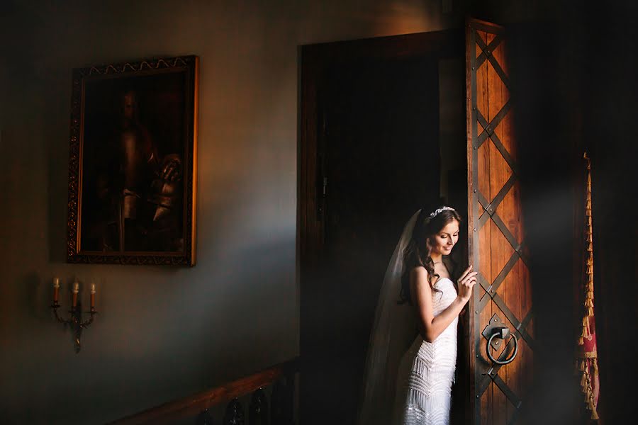 Wedding photographer Aleksandr Korobov (tomirlan). Photo of 17 March 2015