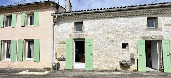 maison à Saint-Hilaire-de-Villefranche (17)