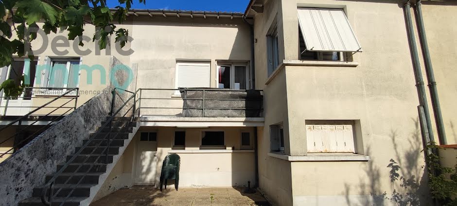 Vente maison 4 pièces 94 m² à Niort (79000), 173 250 €