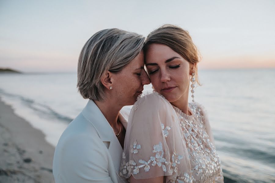 Fotógrafo de casamento Oliver Bonder (sturmliebe). Foto de 25 de agosto 2020