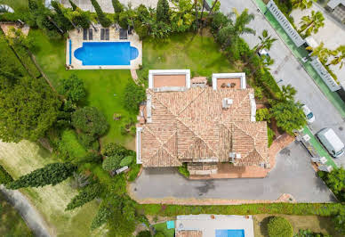 House with pool and terrace 5