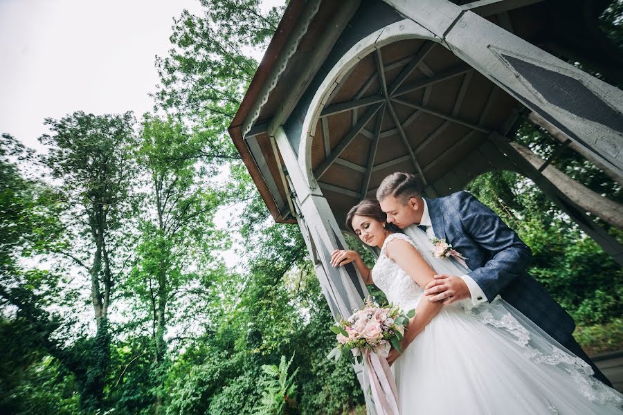 Fotógrafo de casamento Alena Cherri (alenacherry). Foto de 28 de janeiro 2019