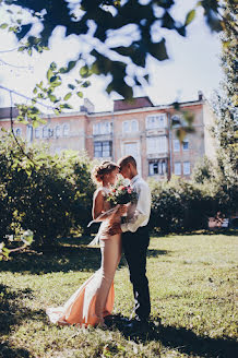 Fotógrafo de casamento Alina Petrova (alyapetrova). Foto de 23 de novembro 2016