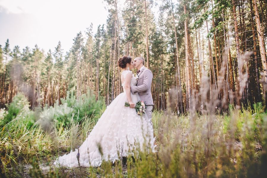 Fotografo di matrimoni Yuliya Galyamina (theglue). Foto del 31 gennaio 2018