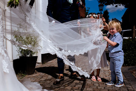 Hääkuvaaja Linda Bouritius (bouritius). Kuva otettu 22. helmikuuta 2019