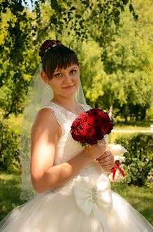 Fotógrafo de casamento Yuliya Kudrya (juliyak). Foto de 1 de setembro 2015