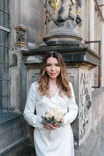 Wedding photographer Kseniya Solveyg (ksenia217). Photo of 16 January 2022