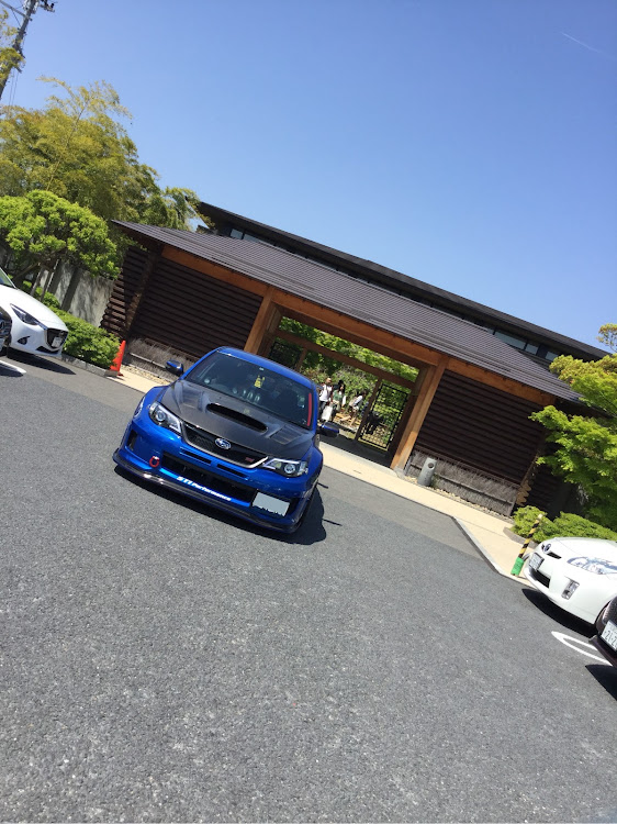 インプレッサ WRX STIのりくちゃんさんが投稿したカスタム事例の投稿画像1枚目