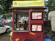 Vadapav Mistri photo 3