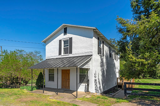 Farmhouse 4