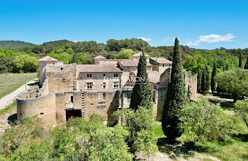 château à Villelaure (84)