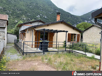 maison à Tarascon-sur-ariege (09)