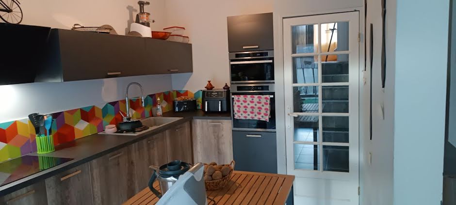 Vente maison 5 pièces 98 m² à Chartres (28000), 275 500 €