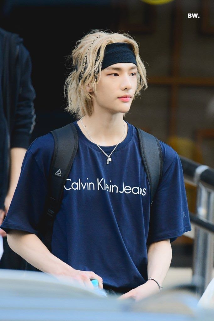 Hyunjin of Stray Kids Just Debuted His Shortest Haircut Ever — See Photos