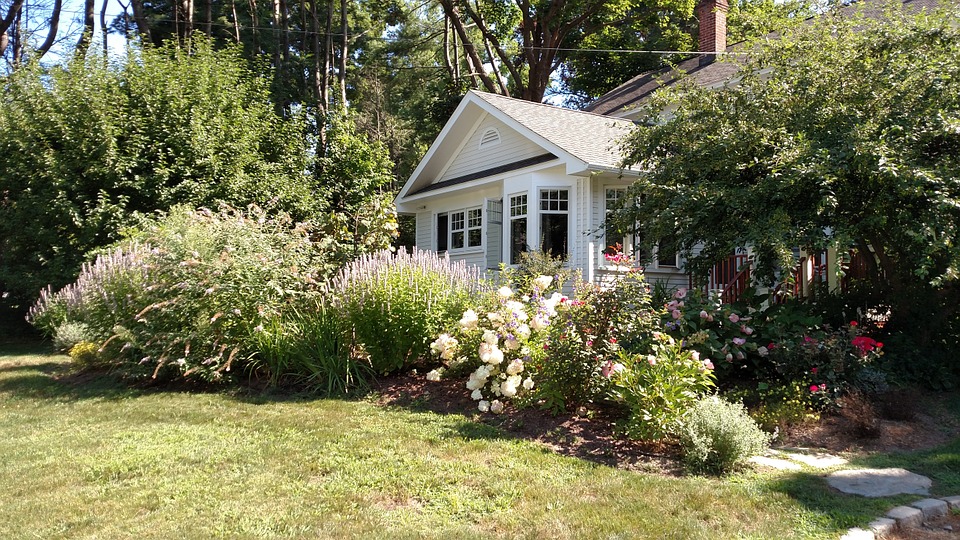 House, Spring, Front Door, Front Yard, White, Flowers