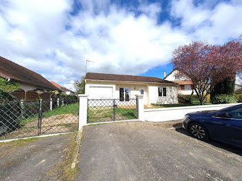 maison à Saint-Doulchard (18)