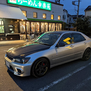 アルテッツァ SXE10