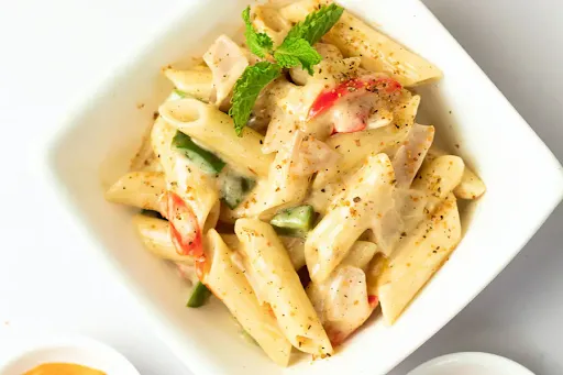 White Sauce Pasta