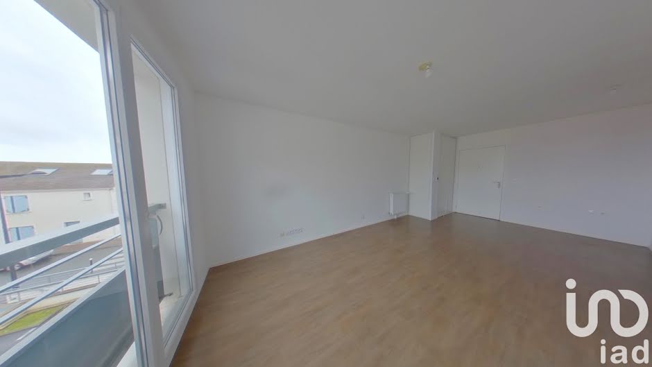 Vente appartement 2 pièces 40 m² à Saint-Pierre-du-Perray (91280), 139 990 €