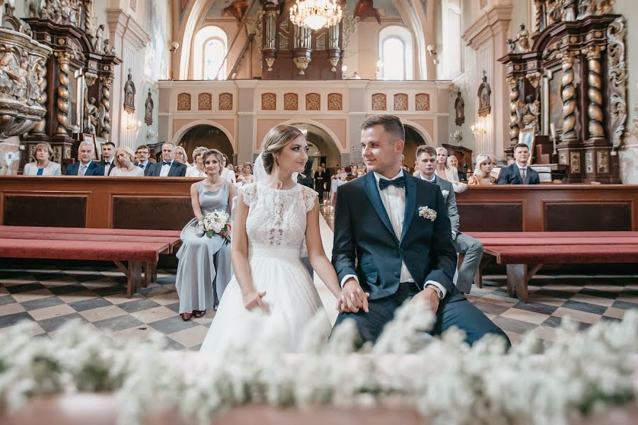 Wedding photographer Piotr Skowronek (memorialstudio). Photo of 25 February 2020