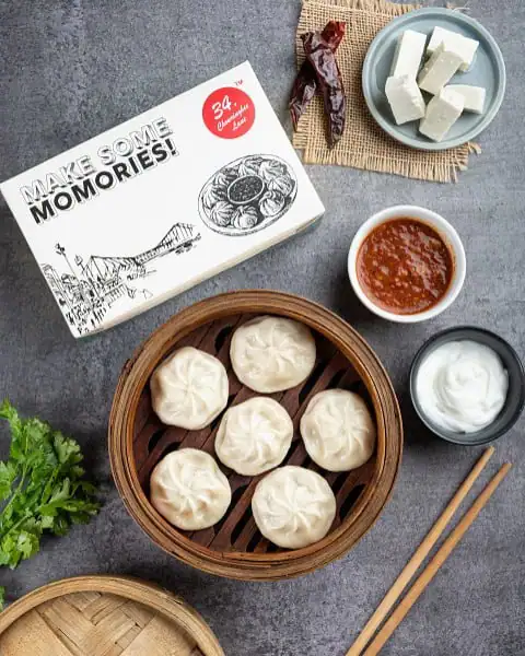 Kurkure Veg Momos