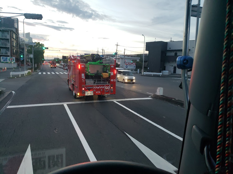 タウンエースバンのジェットスキー・DIY・エアコン断熱・ONEコンテナ・車高調に関するカスタム事例の投稿画像62枚目