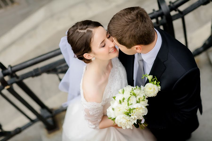 Bryllupsfotograf Olga Ivanova (olkaphoto). Bilde av 10 februar 2015