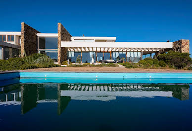 House with garden and terrace 9