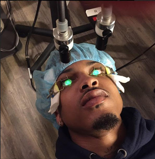 August Alsina undergoing eye surgery. Picture Credit: Instagram