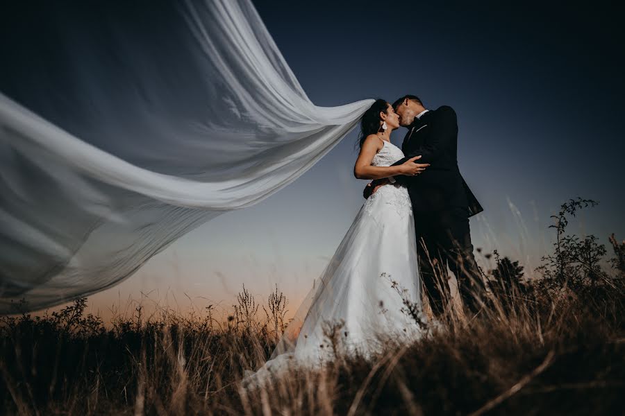 Fotógrafo de casamento Slavomír Červeň (slavomircerven). Foto de 8 de outubro 2020