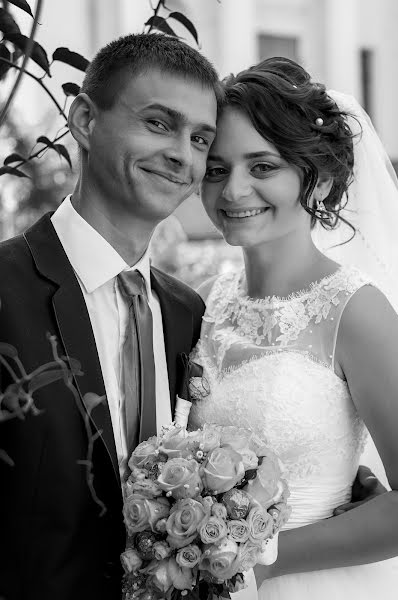 Fotógrafo de casamento Aleksandr Voynalovich (alexvoin). Foto de 29 de maio 2016