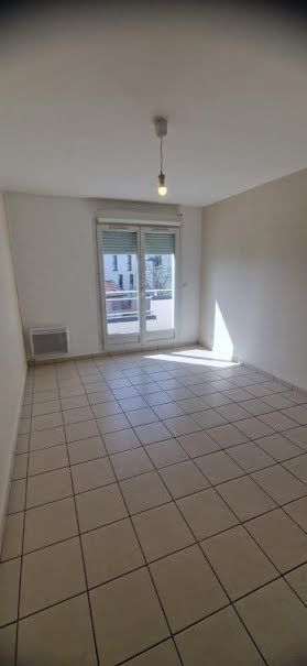 Location  appartement 2 pièces 47 m² à Romainville (93230), 920 €