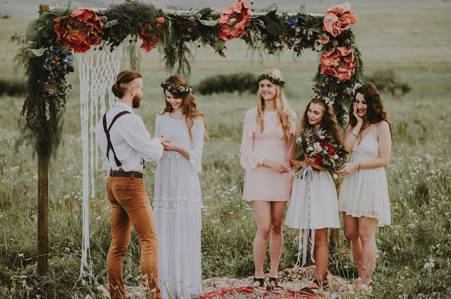 Photographe de mariage Elbrus Takulov (takulov98). Photo du 3 juillet 2018