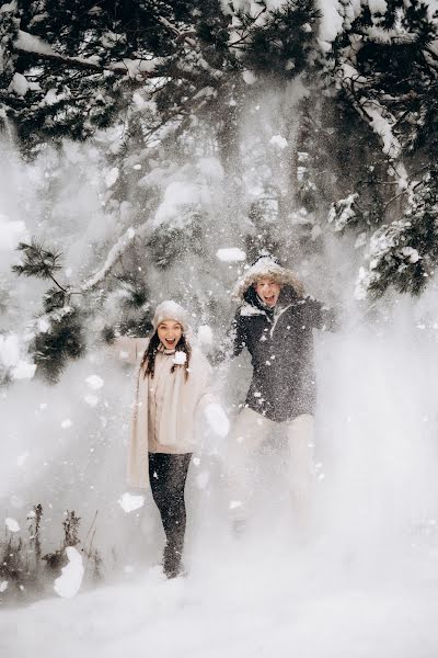 Fotograful de nuntă Maksim Antonov (maksimantonov). Fotografia din 5 ianuarie 2023