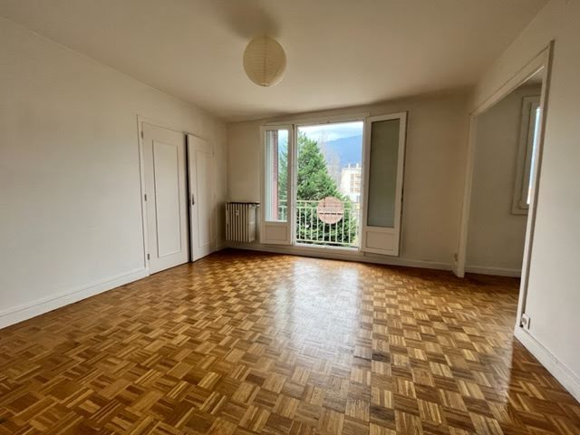 Vente appartement 4 pièces 69 m² à Fontaine (38600), 110 000 €