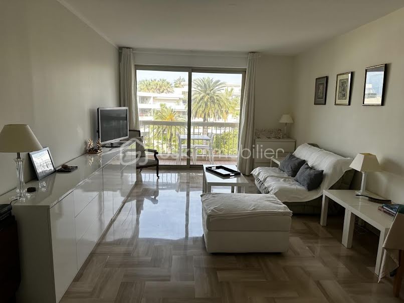 Vente appartement 2 pièces 57.04 m² à Antibes (06600), 320 000 €