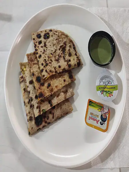 Mix Paratha