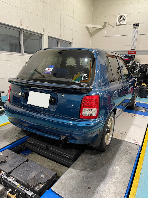 マーチの納車から2年・これからもよろしく相棒！・眠そうな目・10月も宜しくお願いしますに関するカスタム事例の投稿画像7枚目